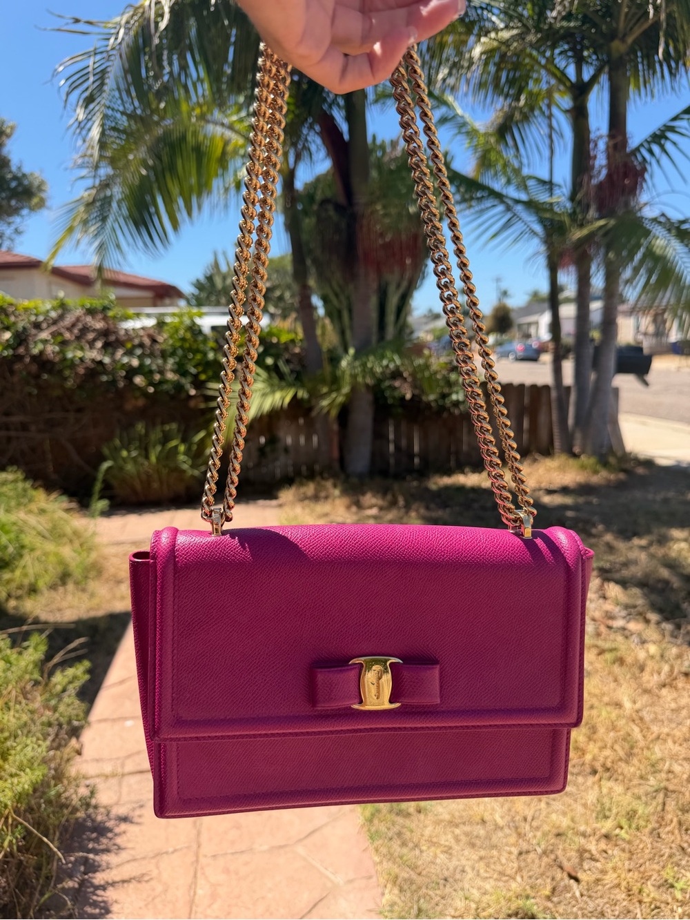 Salvatore Ferragamo Fuchsia Leather Shoulder Bag with Gold Chain